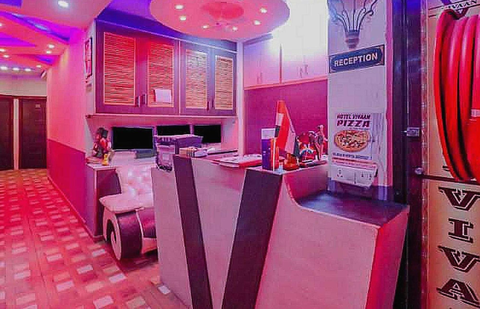 Rohtak Super Hotel O Vivaan Residency מראה חיצוני תמונה
