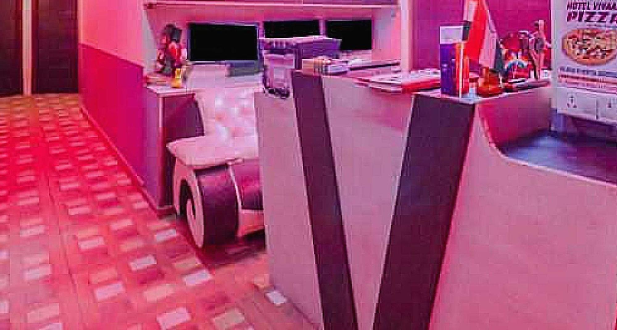 Rohtak Super Hotel O Vivaan Residency מראה חיצוני תמונה