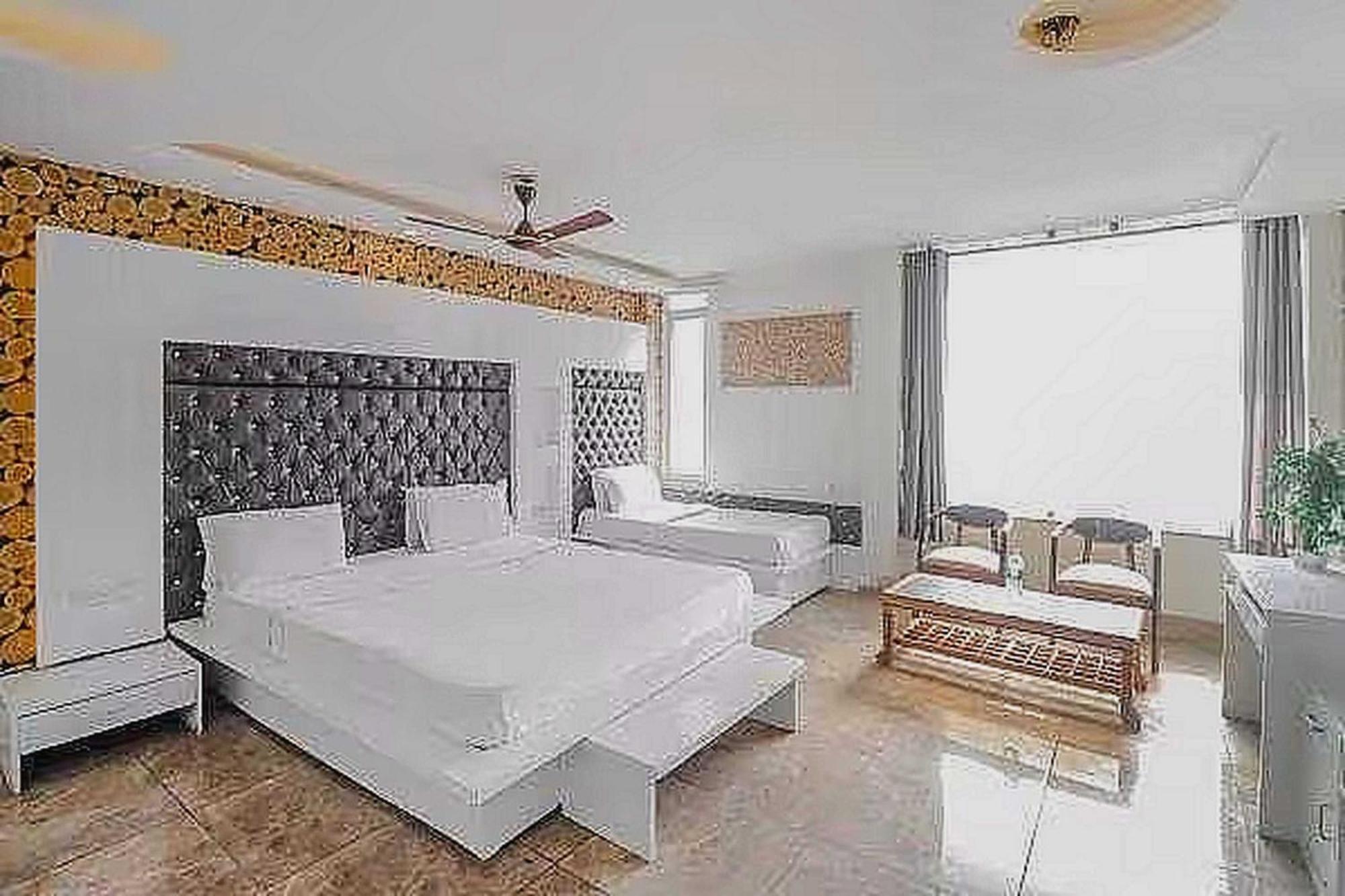 Rohtak Super Hotel O Vivaan Residency מראה חיצוני תמונה