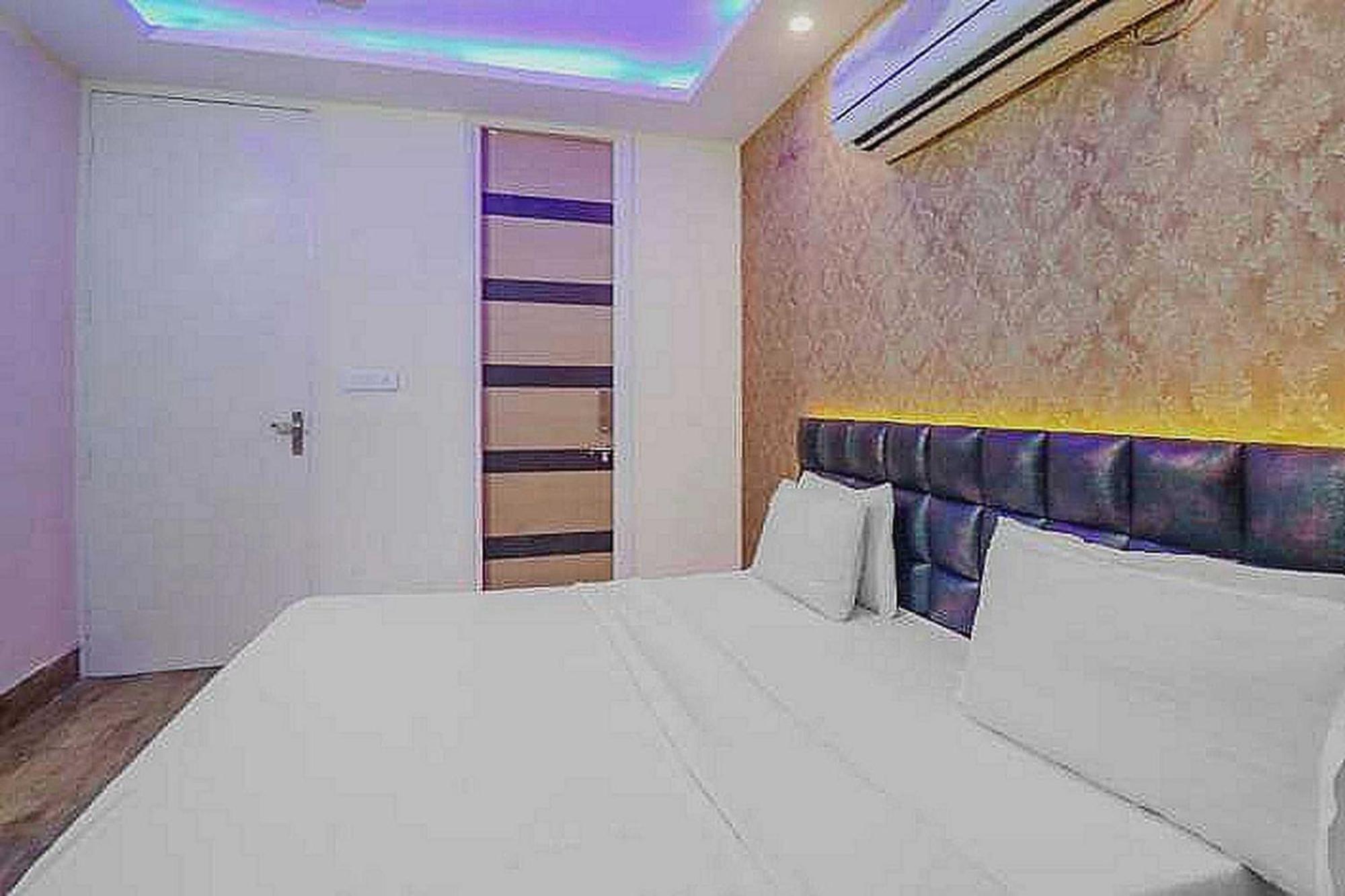 Rohtak Super Hotel O Vivaan Residency מראה חיצוני תמונה